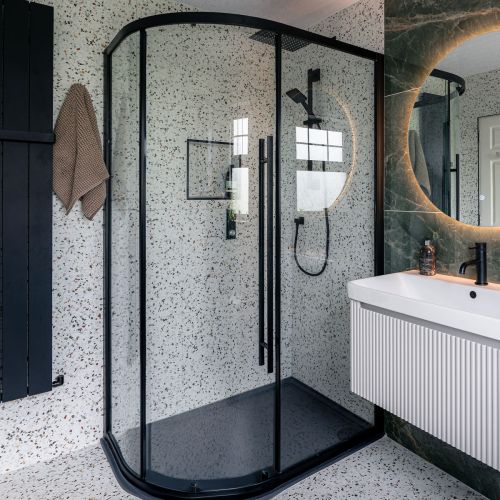 Vantage 1200 x 900mm Single Door Offset Quadrant Shower Enclosure - Black (21427)