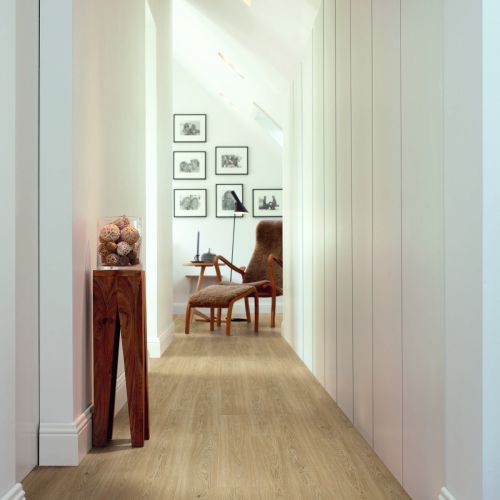 Pergo Laminate  Flooring - Drammen Isla Oak - 1200mm x 190mm x 8mm - 1.596m2 per pack (21051)