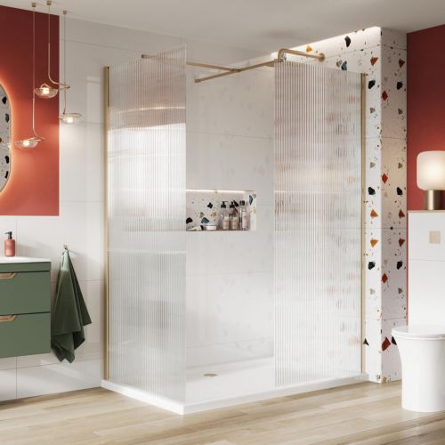 Kiimat Aqua 8mm Fluted Glass Wetroom Panel 800mm with Brushed Brass Profile 
